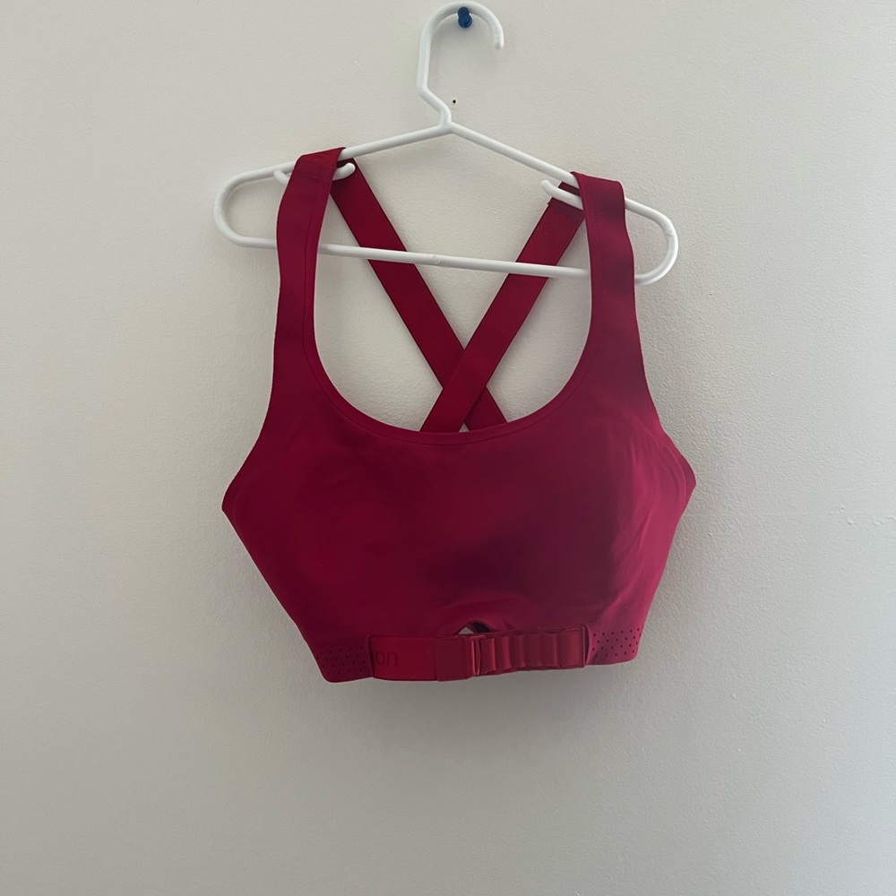 lululemon sports bra size 2